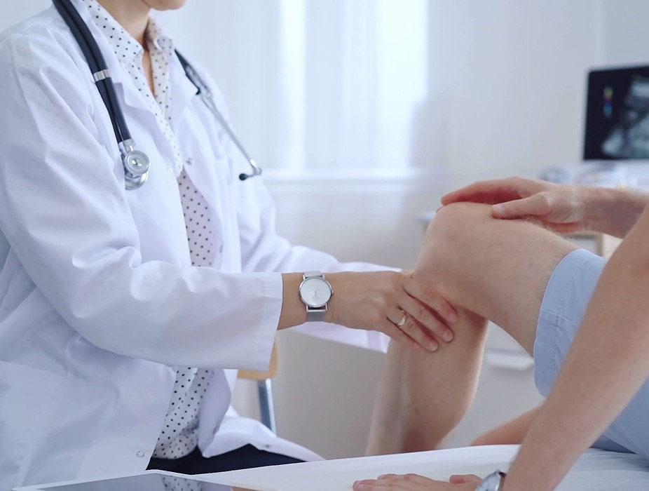 Patient receiving neuropathy treatment